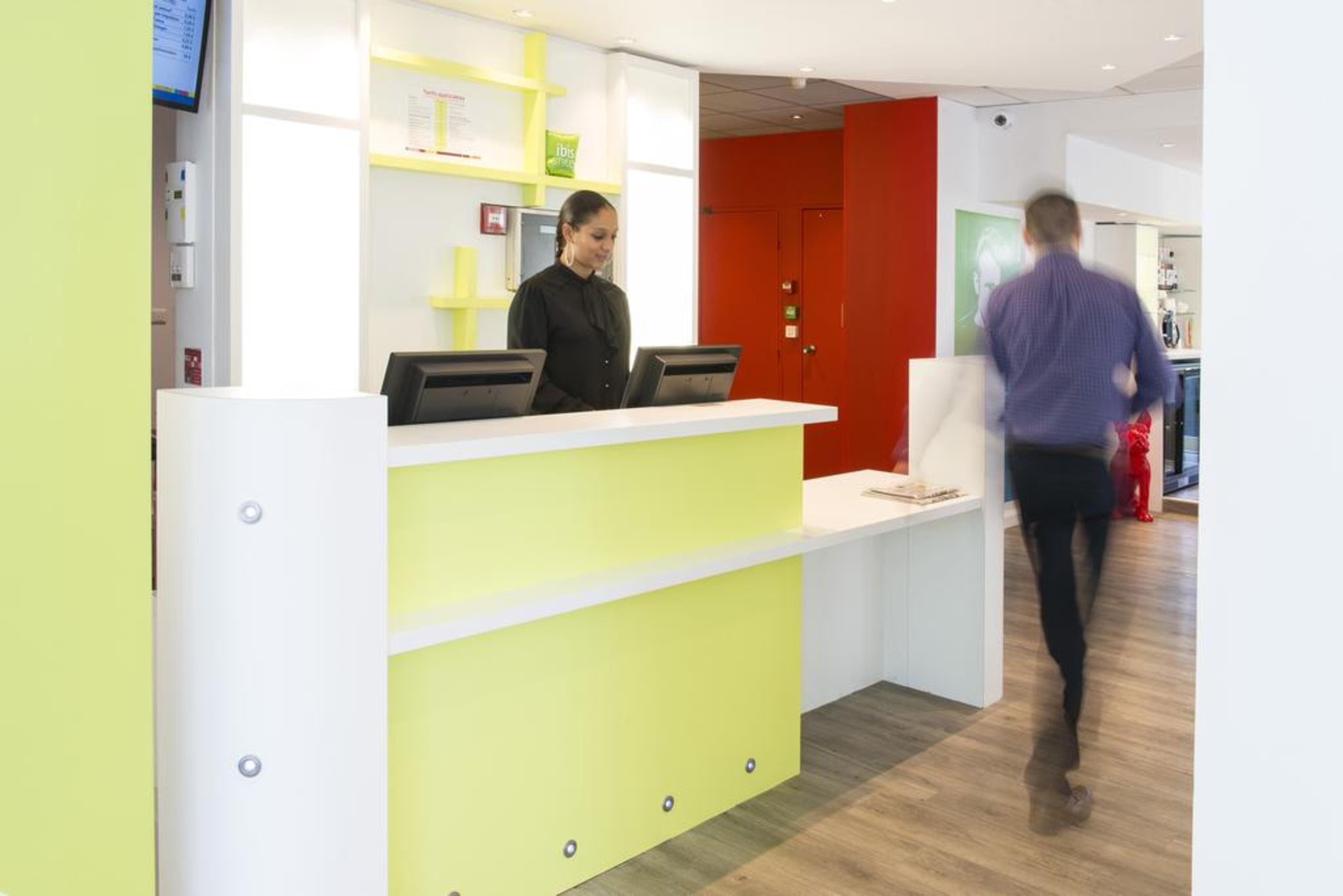 Ibis Styles Cannes Le Cannet Exterior foto