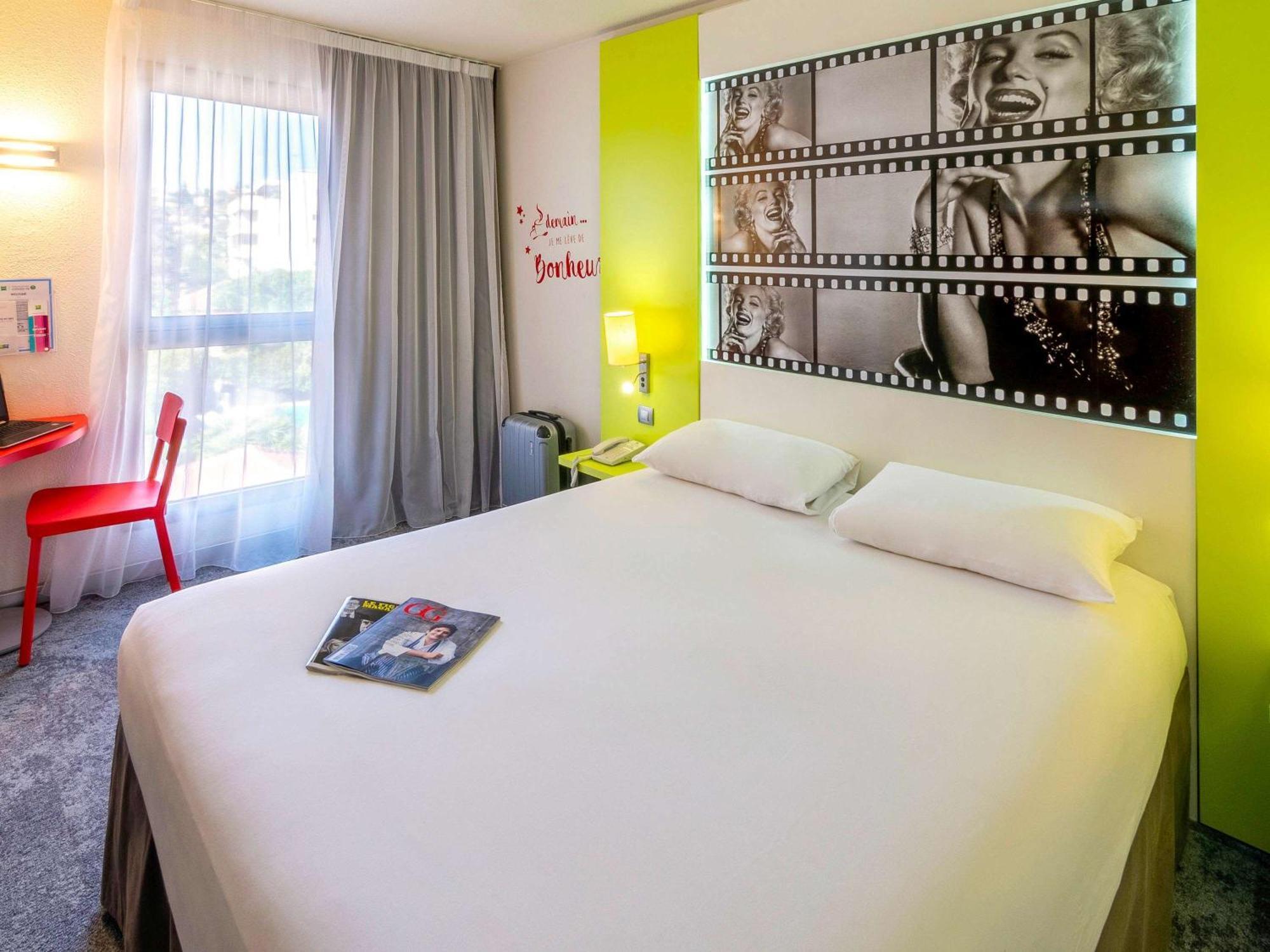 Ibis Styles Cannes Le Cannet Exterior foto